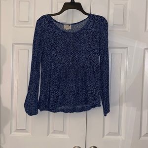 LA Hearts top